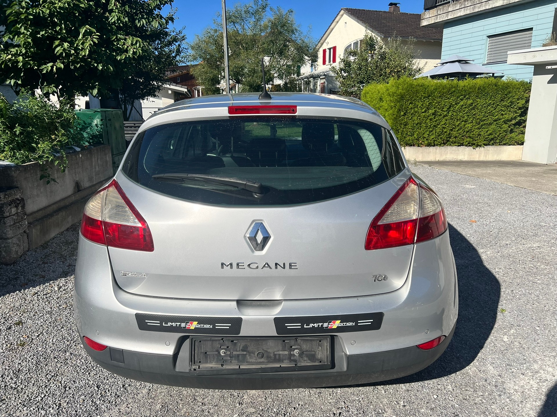 RENAULT Mégane 1.4 16V Turbo Expression-image-5