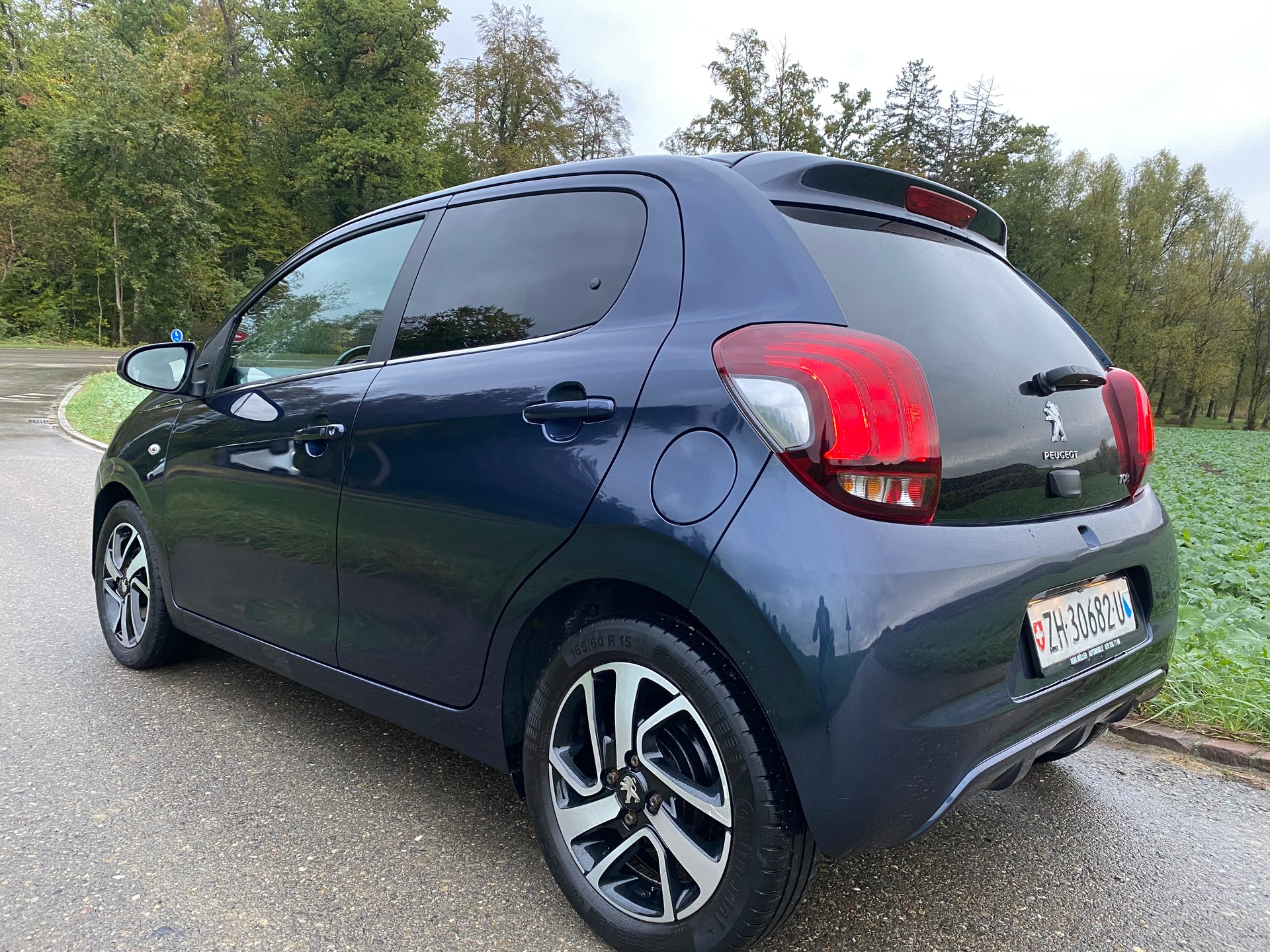 PEUGEOT 108 1.2 VTi Active Top-image-3