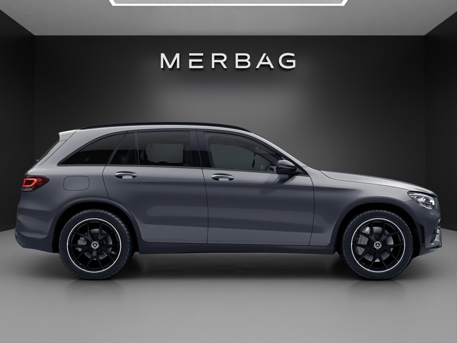 MERCEDES-BENZ GLC 220 d AMG Line 4Matic 9G-Tronic-image-1