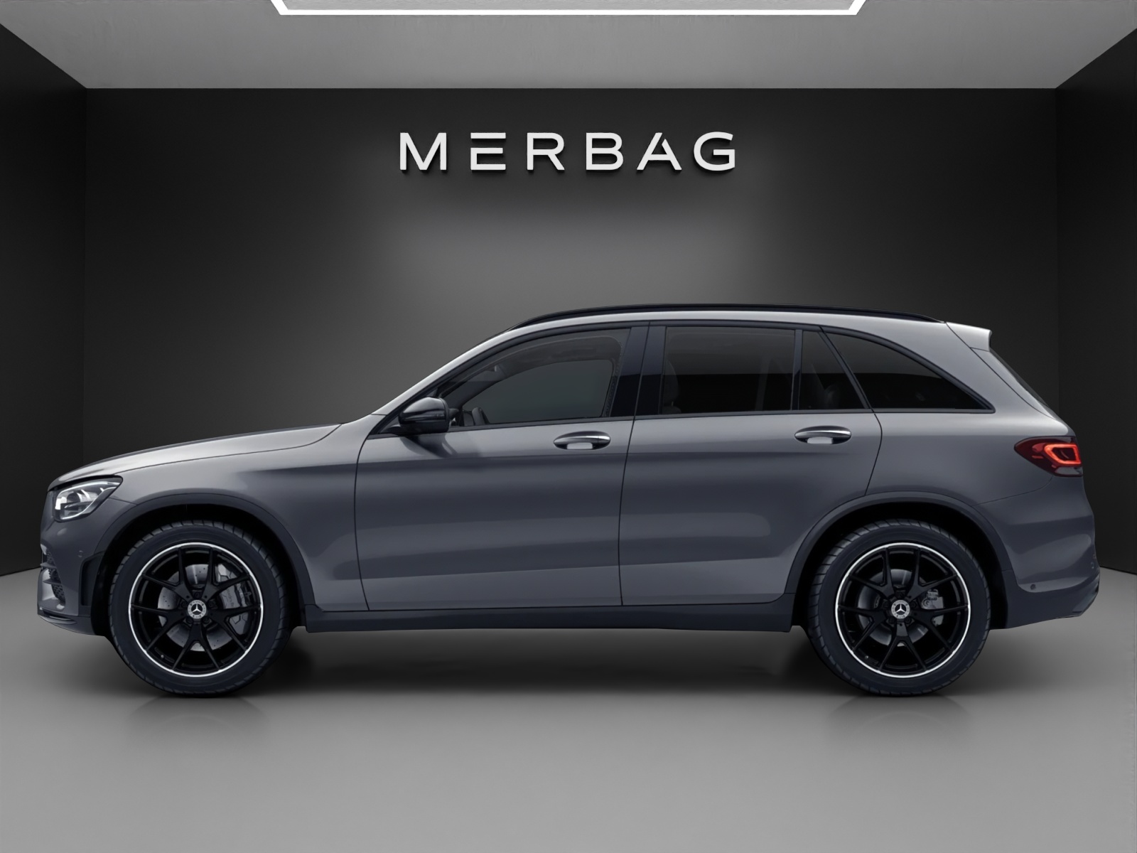 MERCEDES-BENZ GLC 220 d AMG Line 4Matic 9G-Tronic-image-5