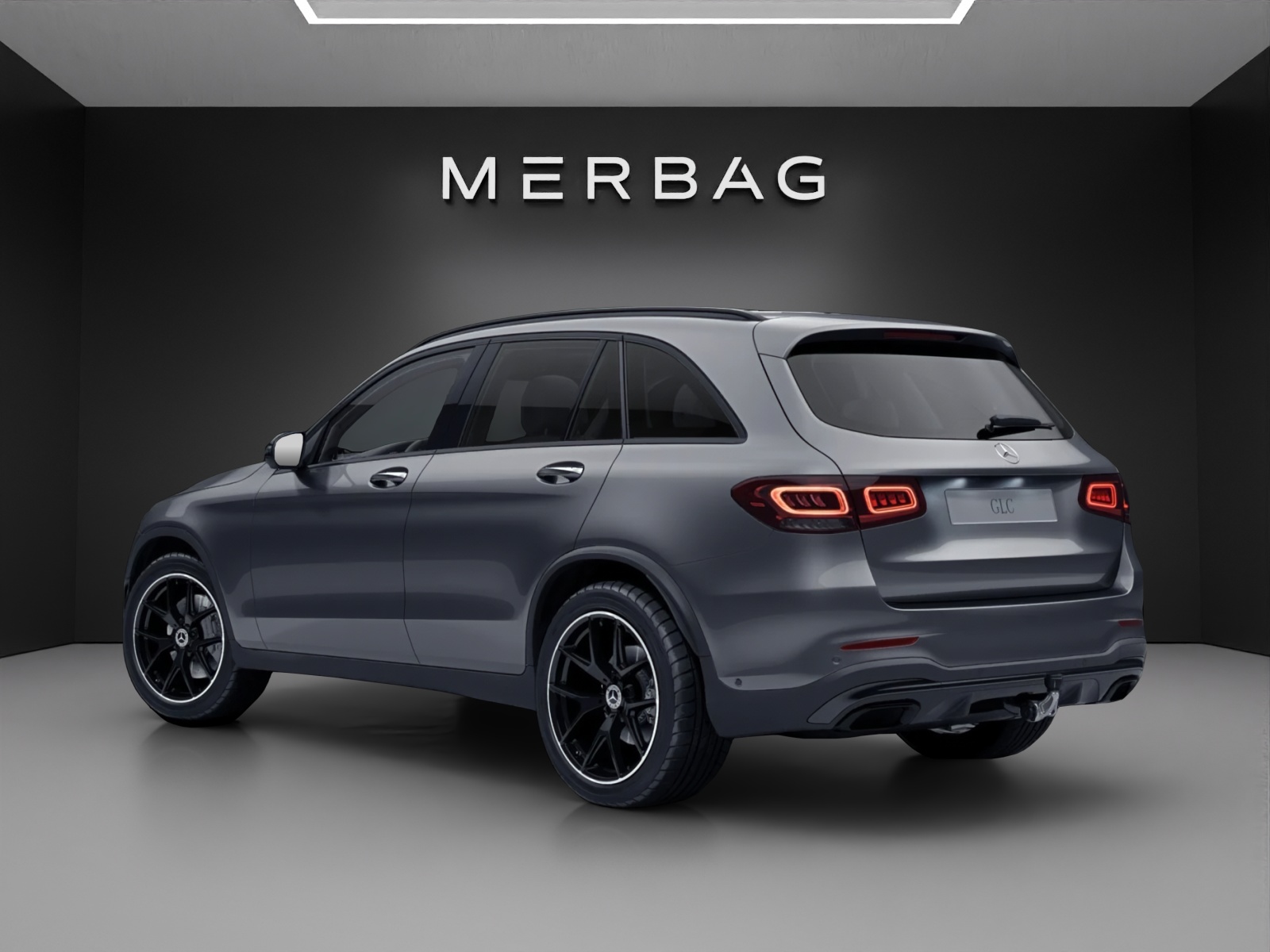 MERCEDES-BENZ GLC 220 d AMG Line 4Matic 9G-Tronic-image-4