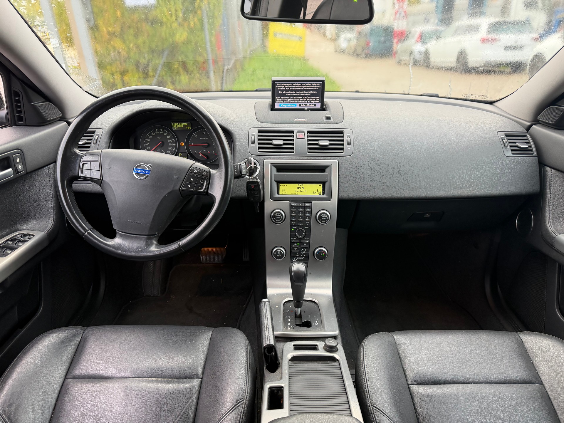 VOLVO V50 2.0D Powershift-image-4