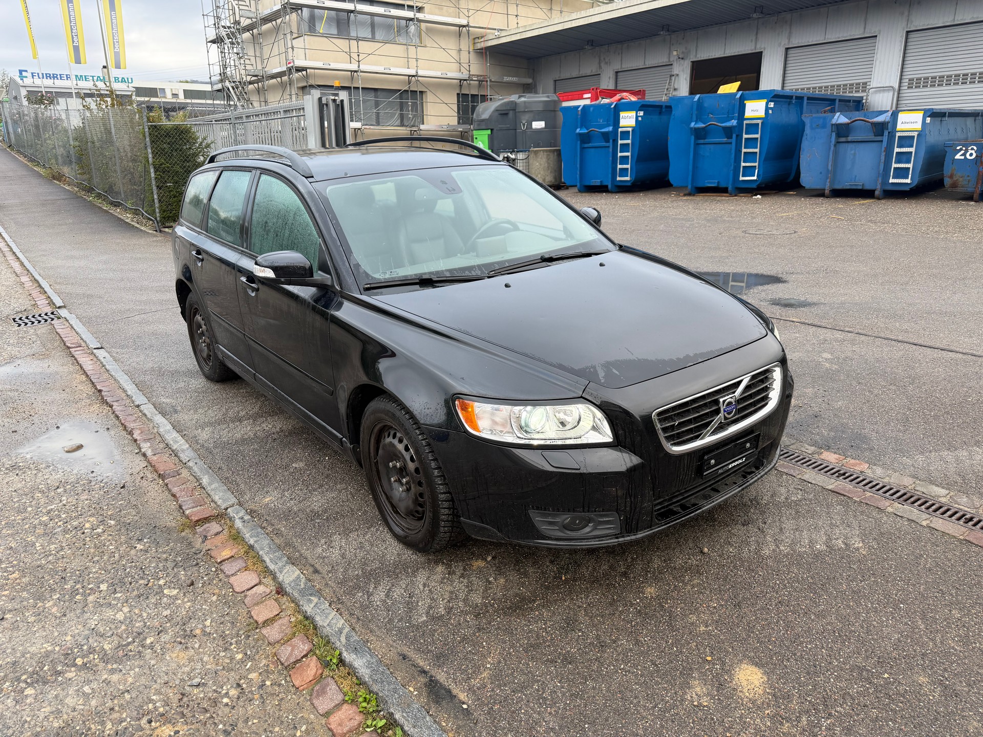 VOLVO V50 2.0D Powershift-image-3