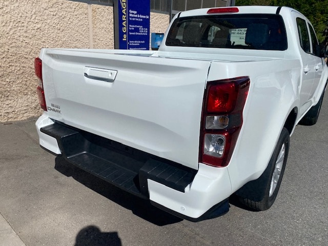 ISUZU D-Max Crew pick-up 1.9 DDi N60 BB+ 4x4-image-2