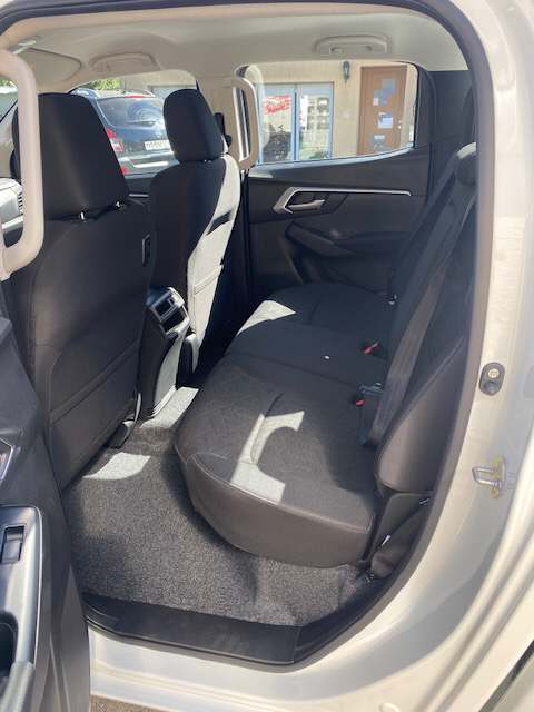 ISUZU D-Max Crew pick-up 1.9 DDi N60 BB+ 4x4-image-6