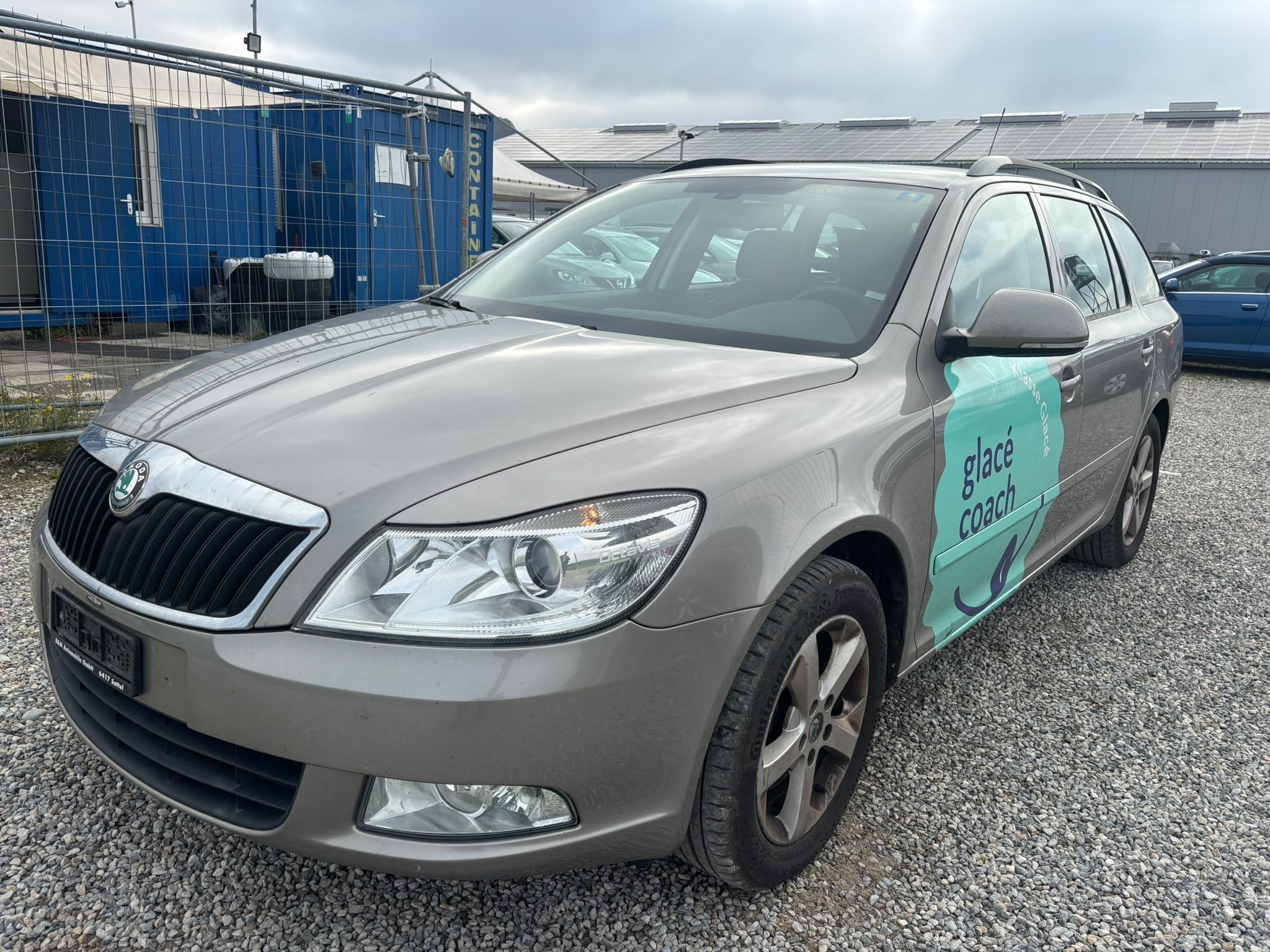 Car photo
