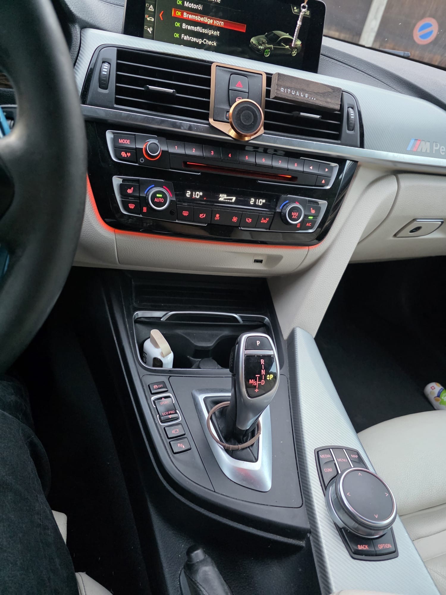 BMW 440i Coupé xDrive Power & Sound Ed. Steptronic-image-6