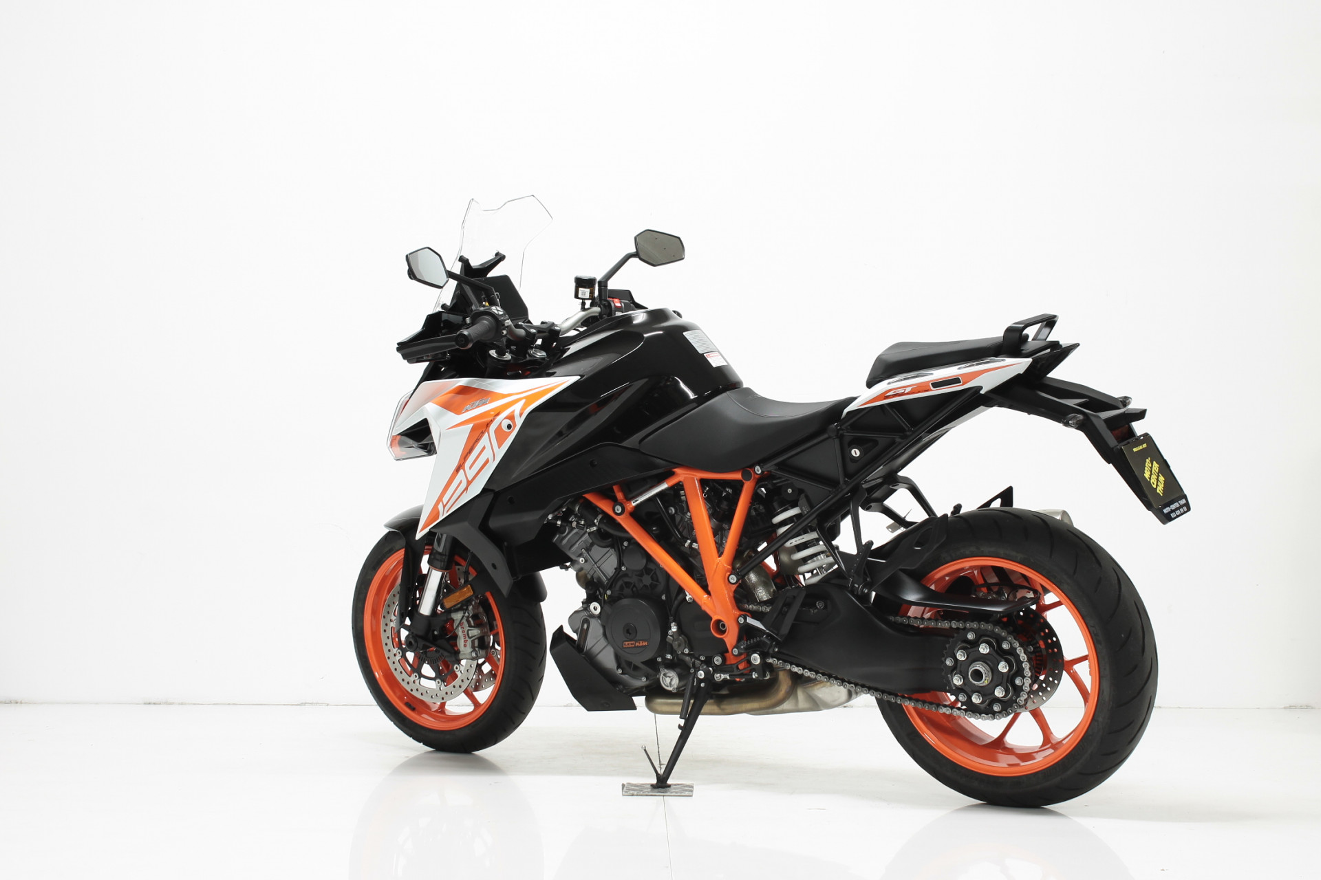 KTM 1290 Super Duke GT-image-4