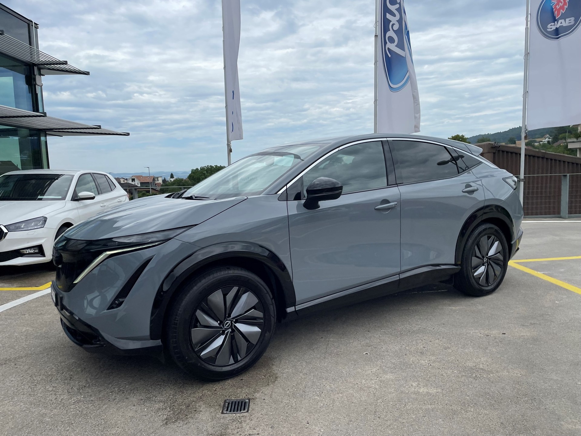NISSAN Ariya 63 kWh Advance-image-3