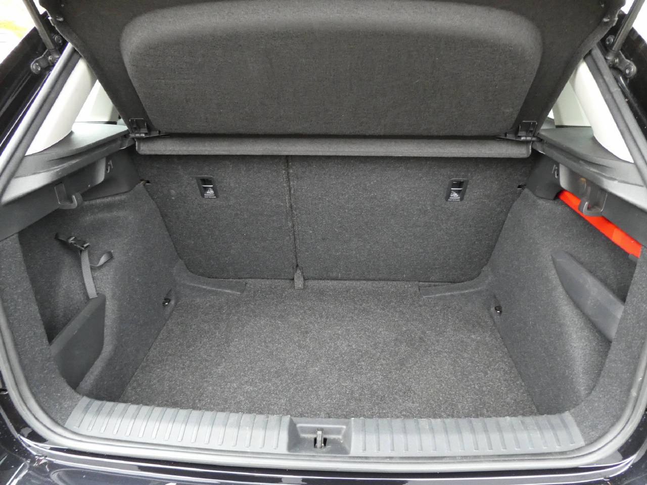 SKODA Kamiq 1.0 TSI Ambition DSG-image-9