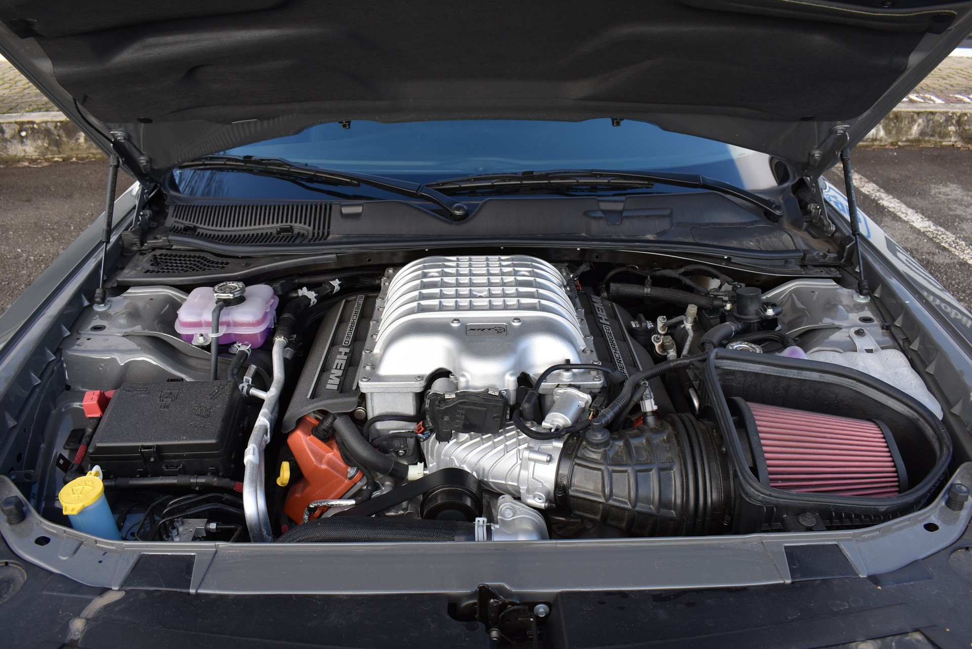 DODGE Challenger SRT Hellcat Widebody-image-4