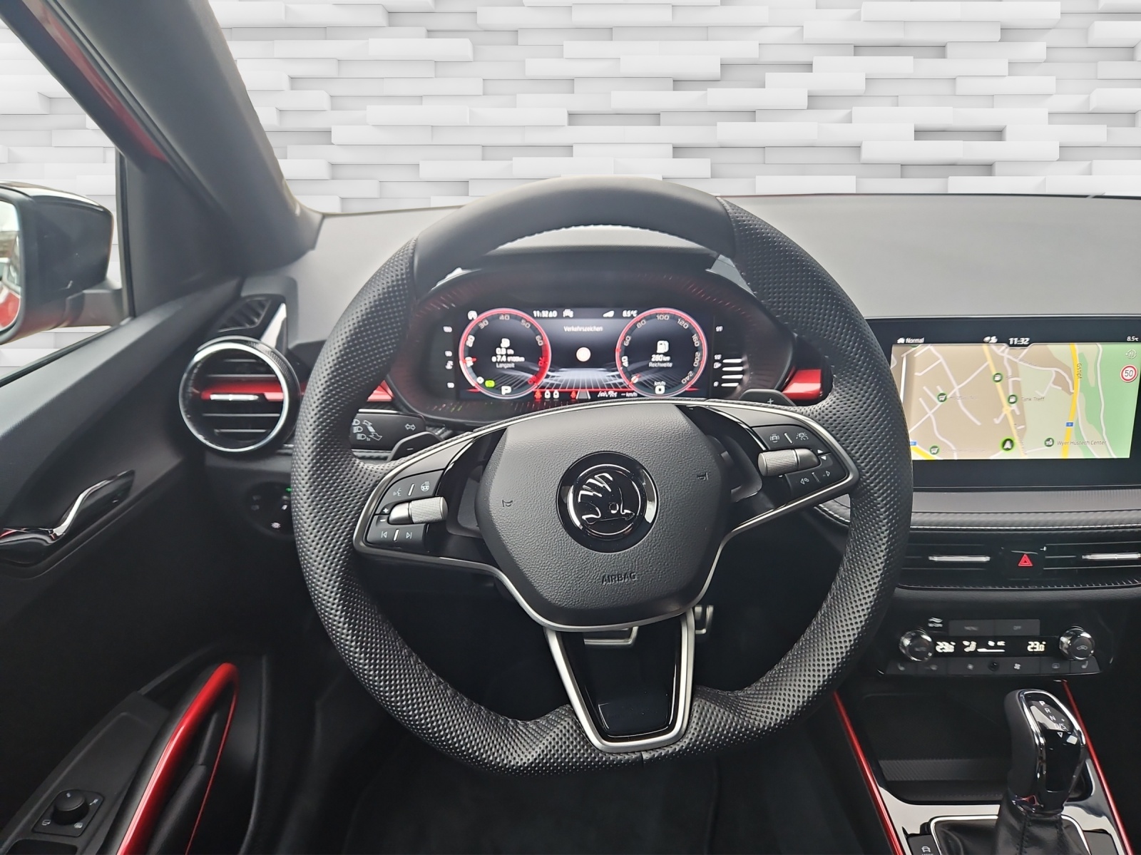 SKODA Fabia 1.0 TSI Monte Carlo-image-5