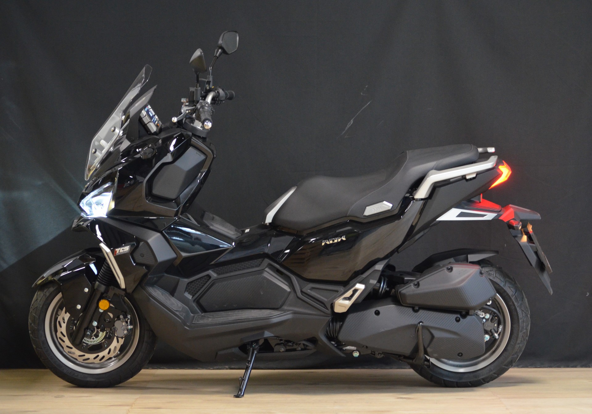 SYM ADX 125 EURO 5+-image-4
