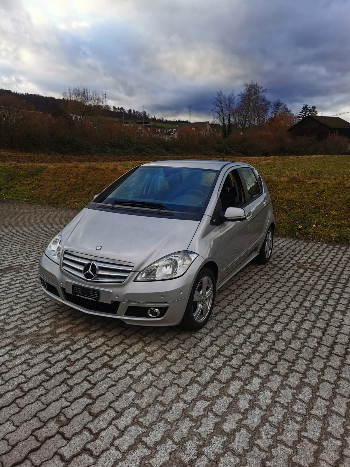 MERCEDES-BENZ A 180 (170) Avantgarde Autotronic