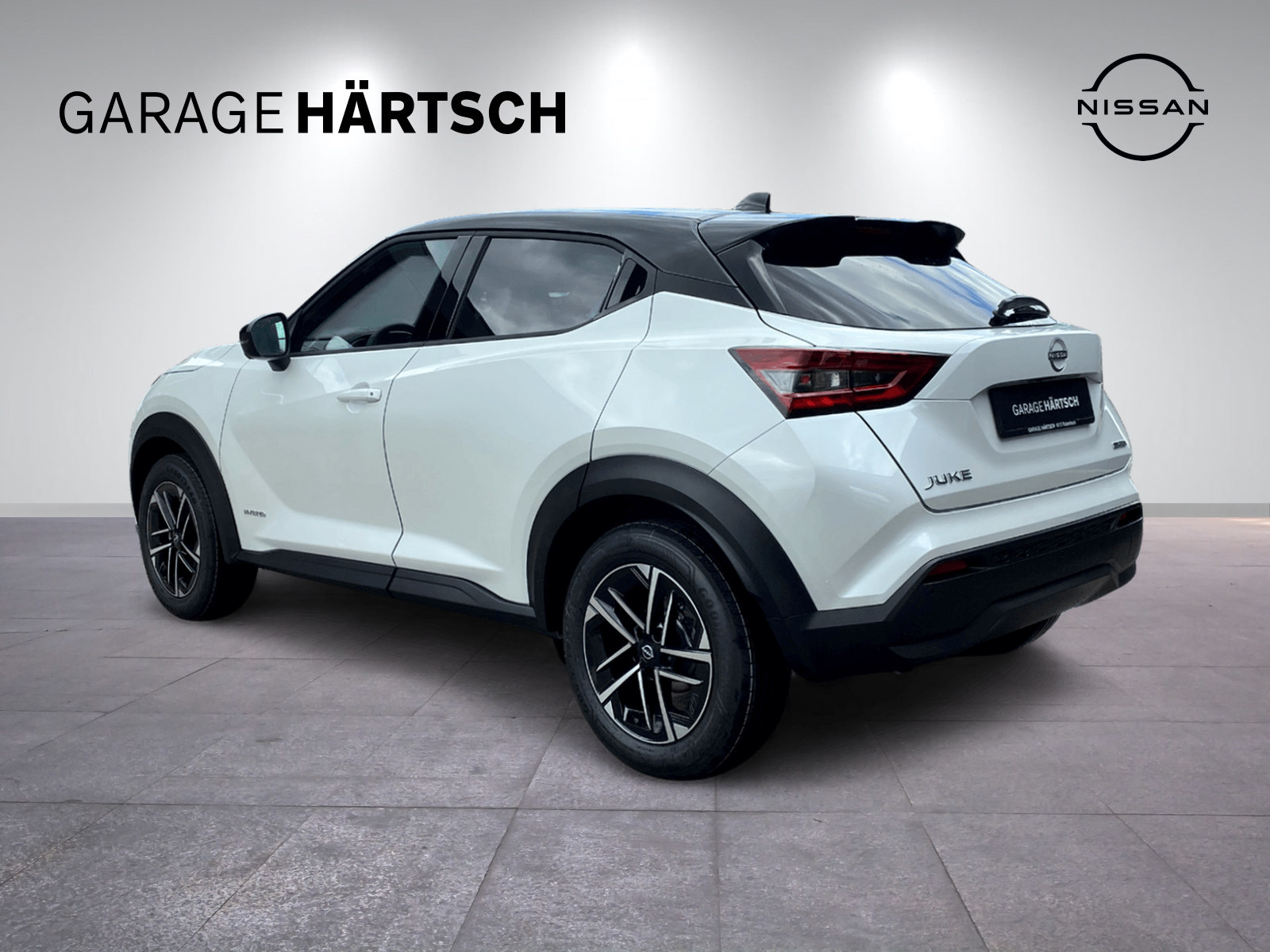 NISSAN Juke 1.6 Hybrid N-Connecta-image-3