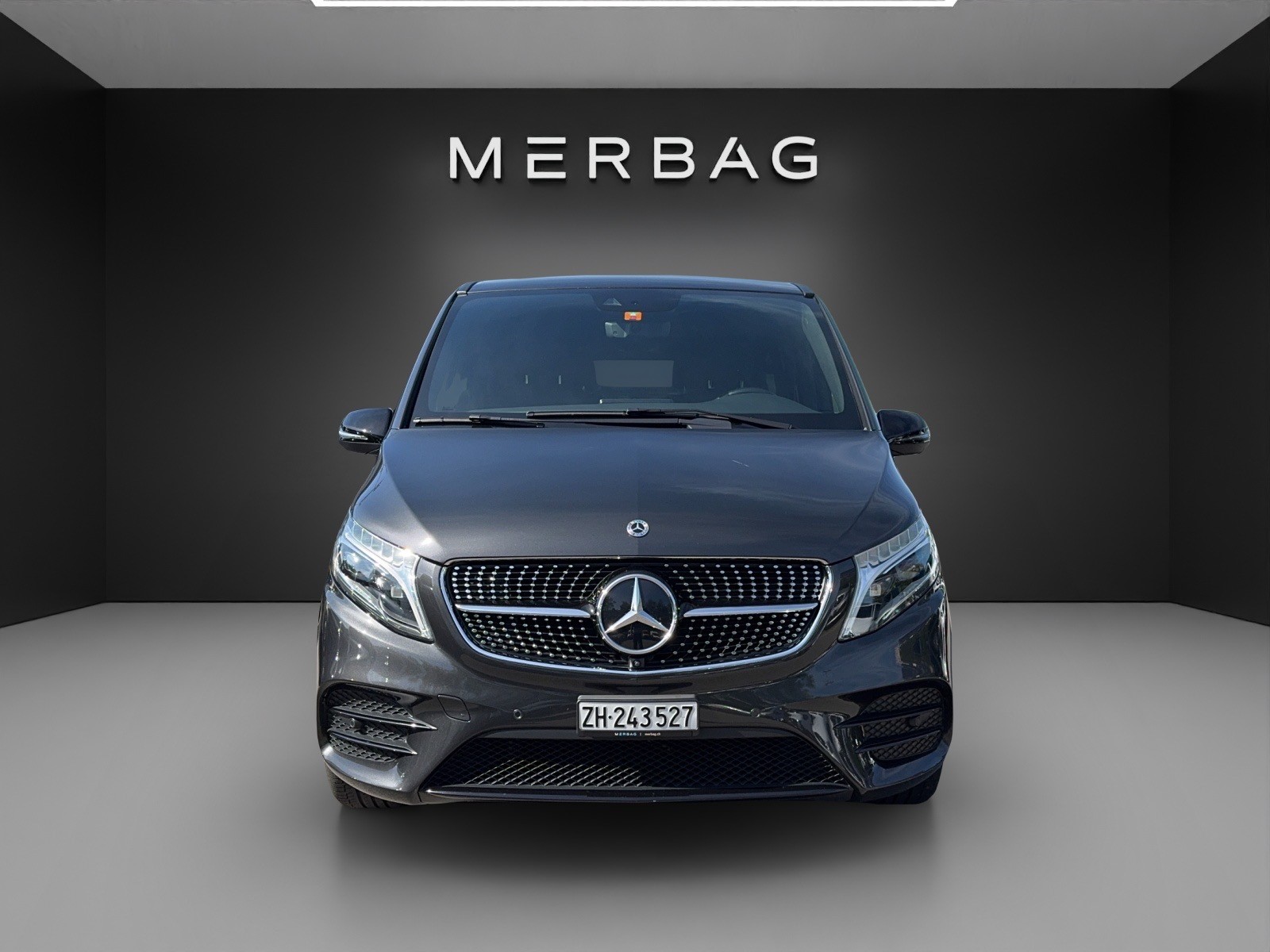 MERCEDES-BENZ V 300 d lang Avantgarde 4Matic 9G-Tronic-image-5