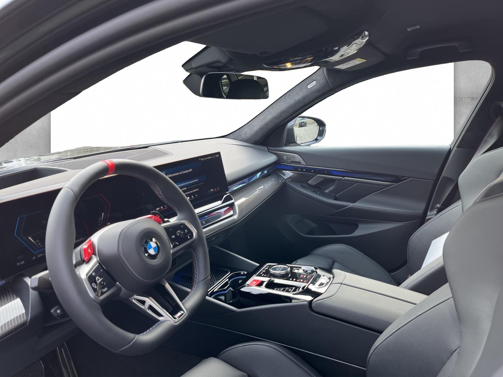 BMW M5 xDrive-image-9