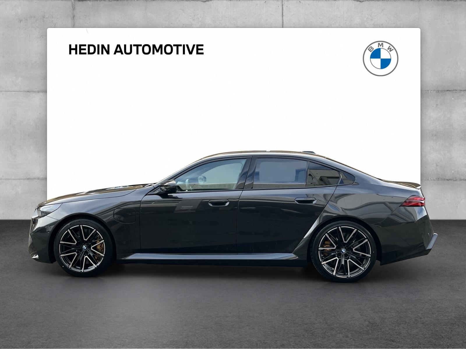 BMW M5 xDrive-image-1