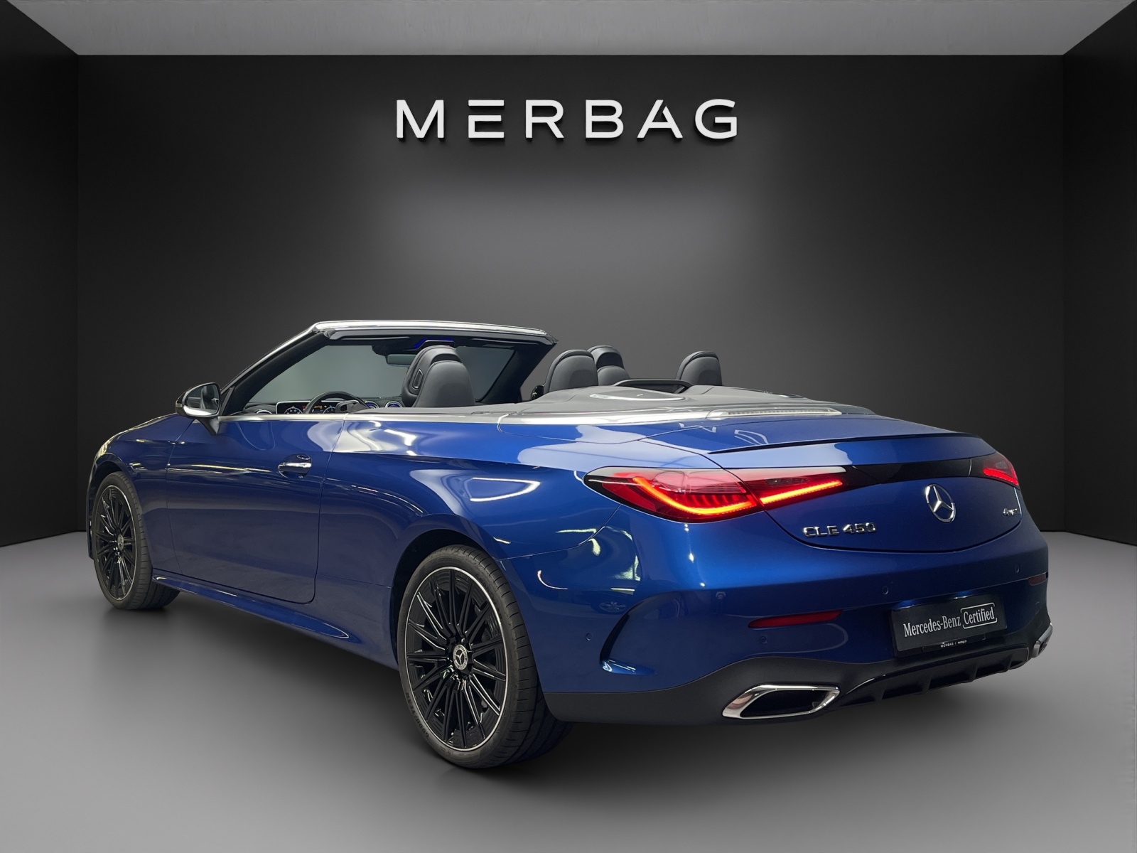 MERCEDES-BENZ CLE 450 Cabrio 4M-image-4