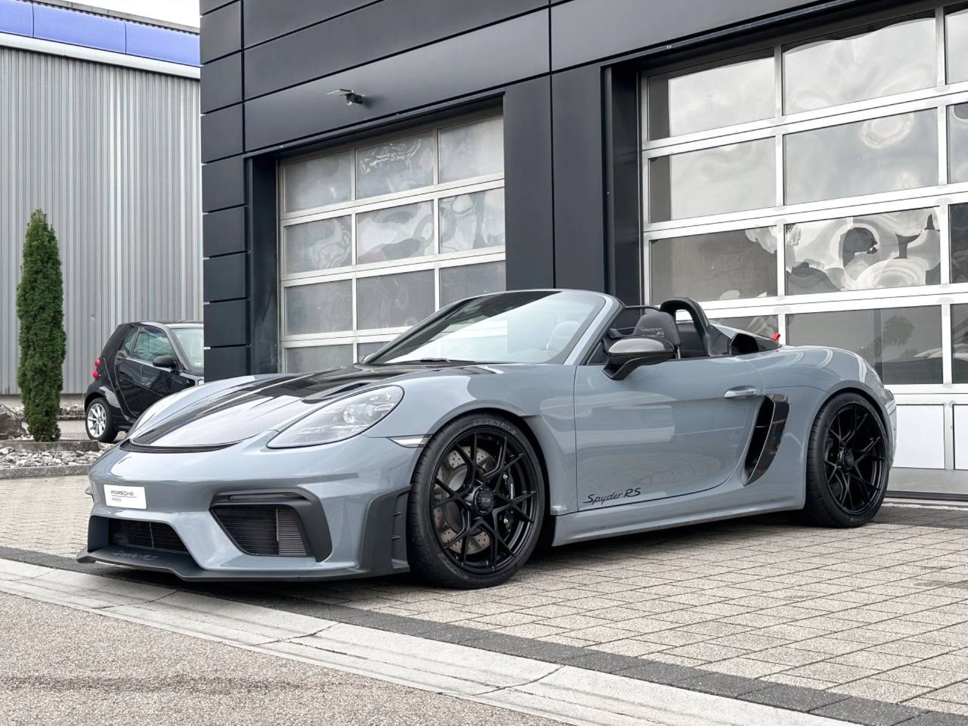 PORSCHE 718 Spyder RS-image-15