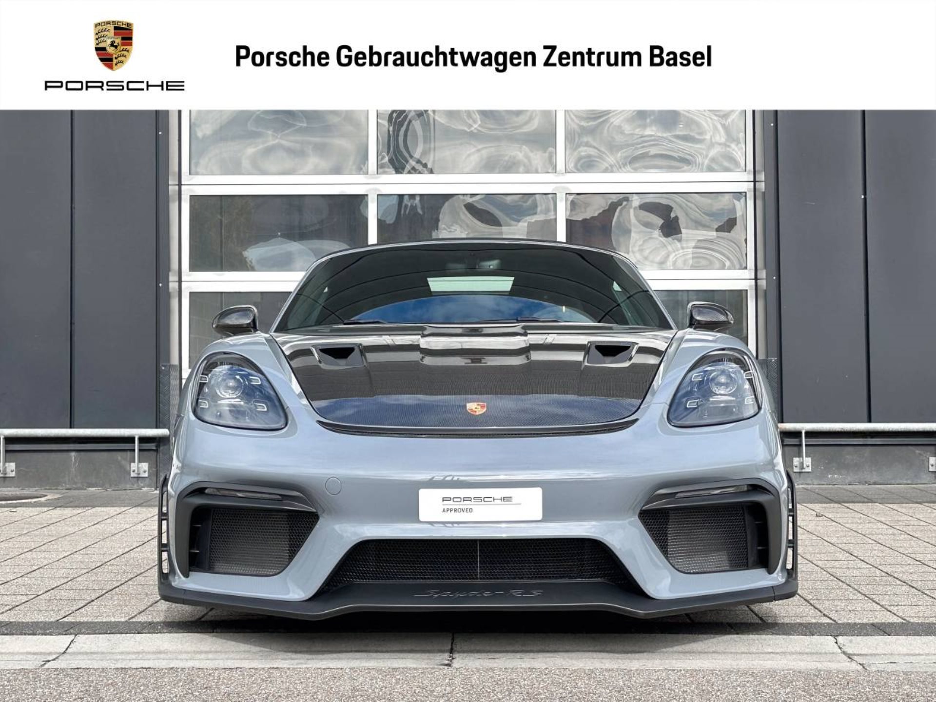 PORSCHE 718 Spyder RS-image-9