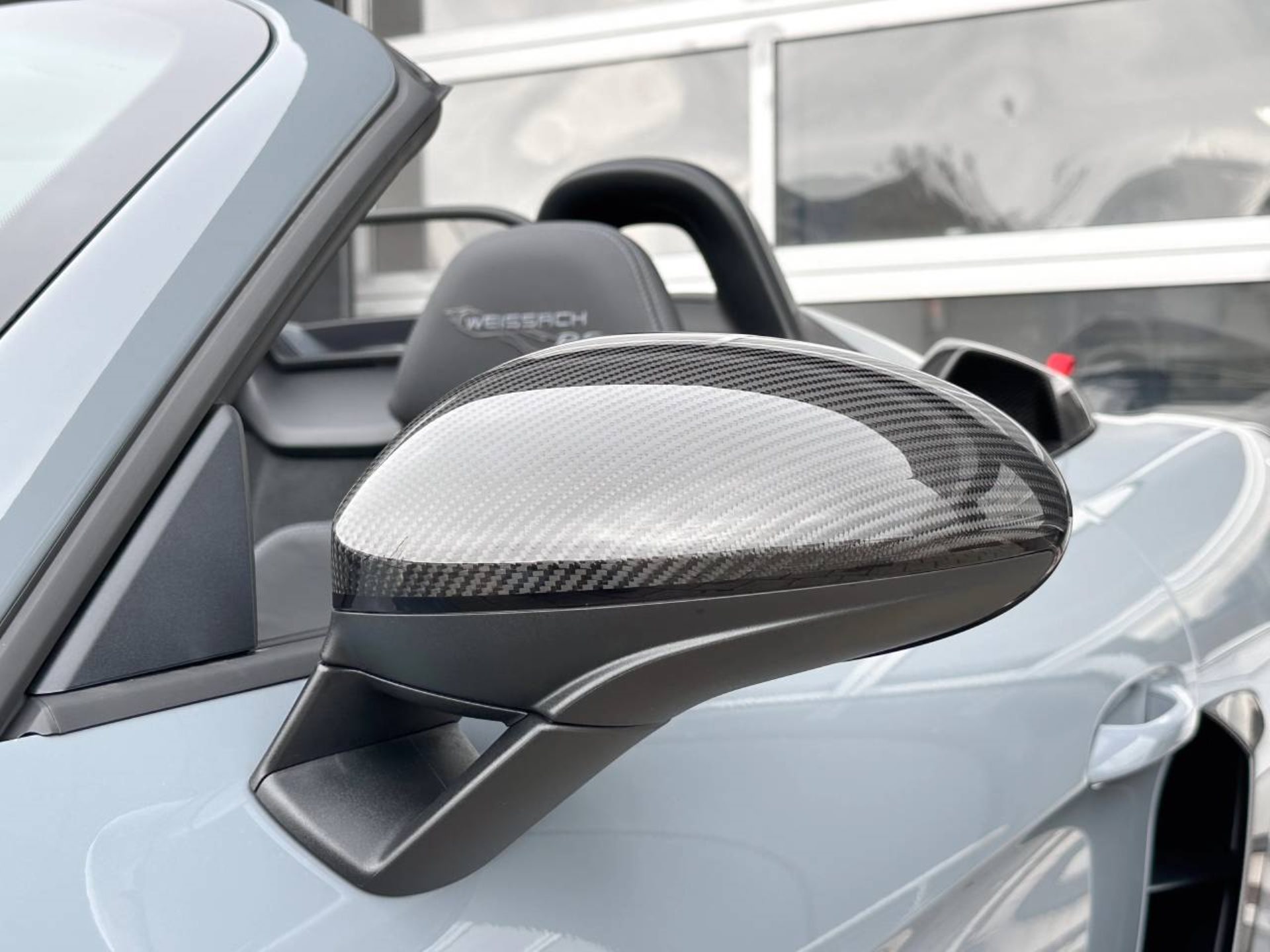 PORSCHE 718 Spyder RS-image-18