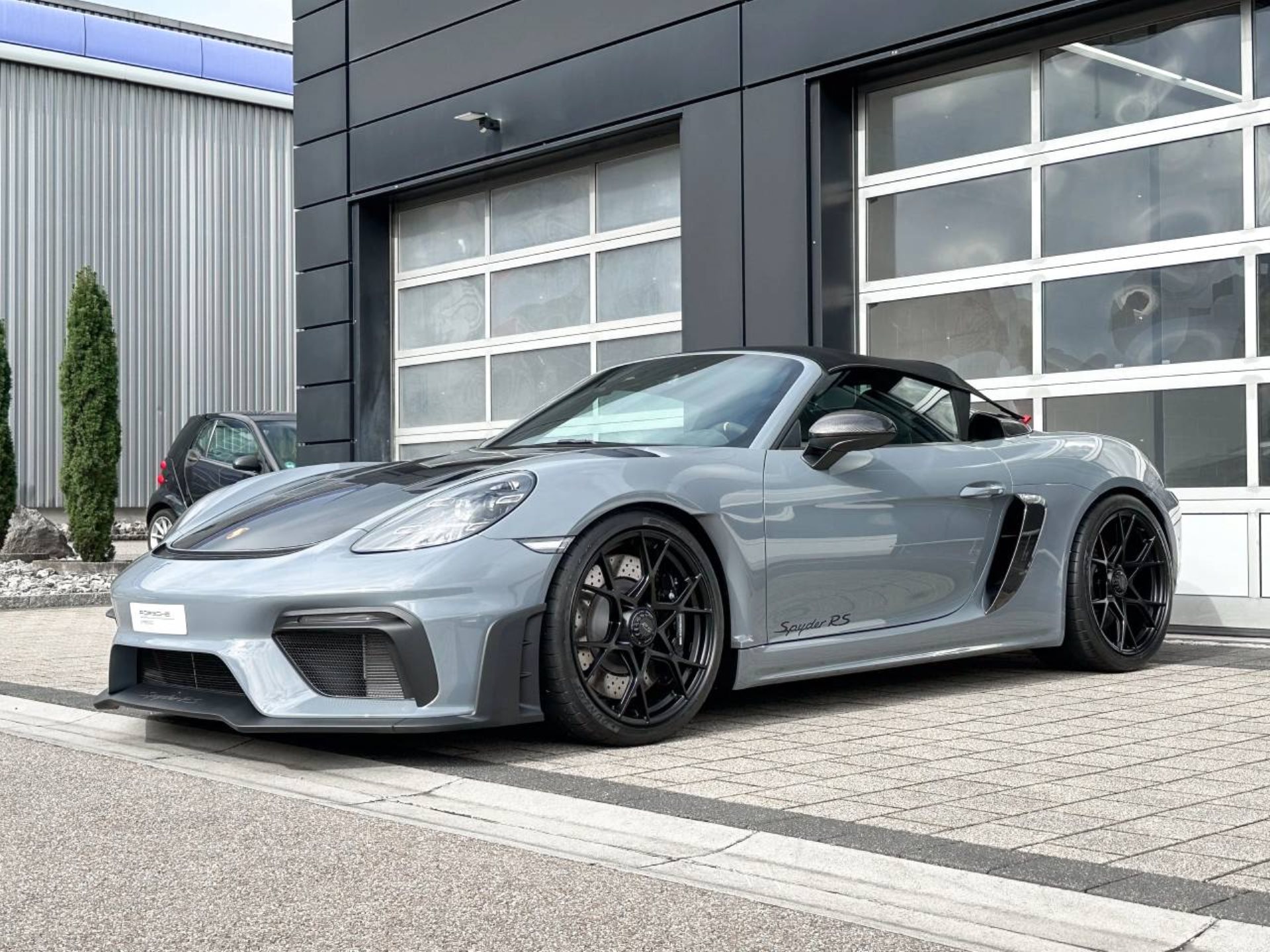 PORSCHE 718 Spyder RS-image-27
