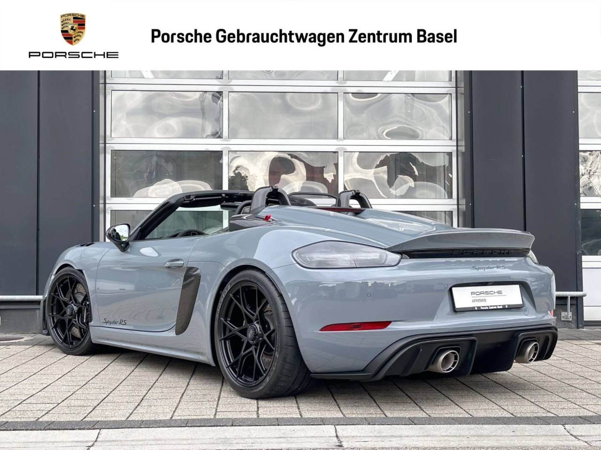 PORSCHE 718 Spyder RS-image-6