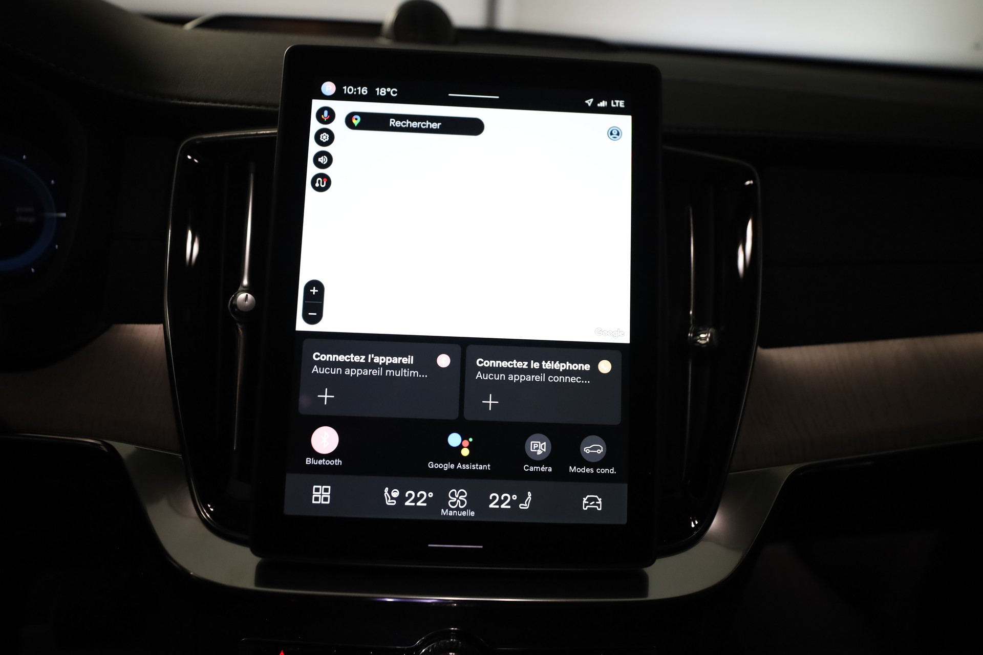 VOLVO XC90 T8 eAWD PluginHybrid Ultra Bright Geartronic-image-13