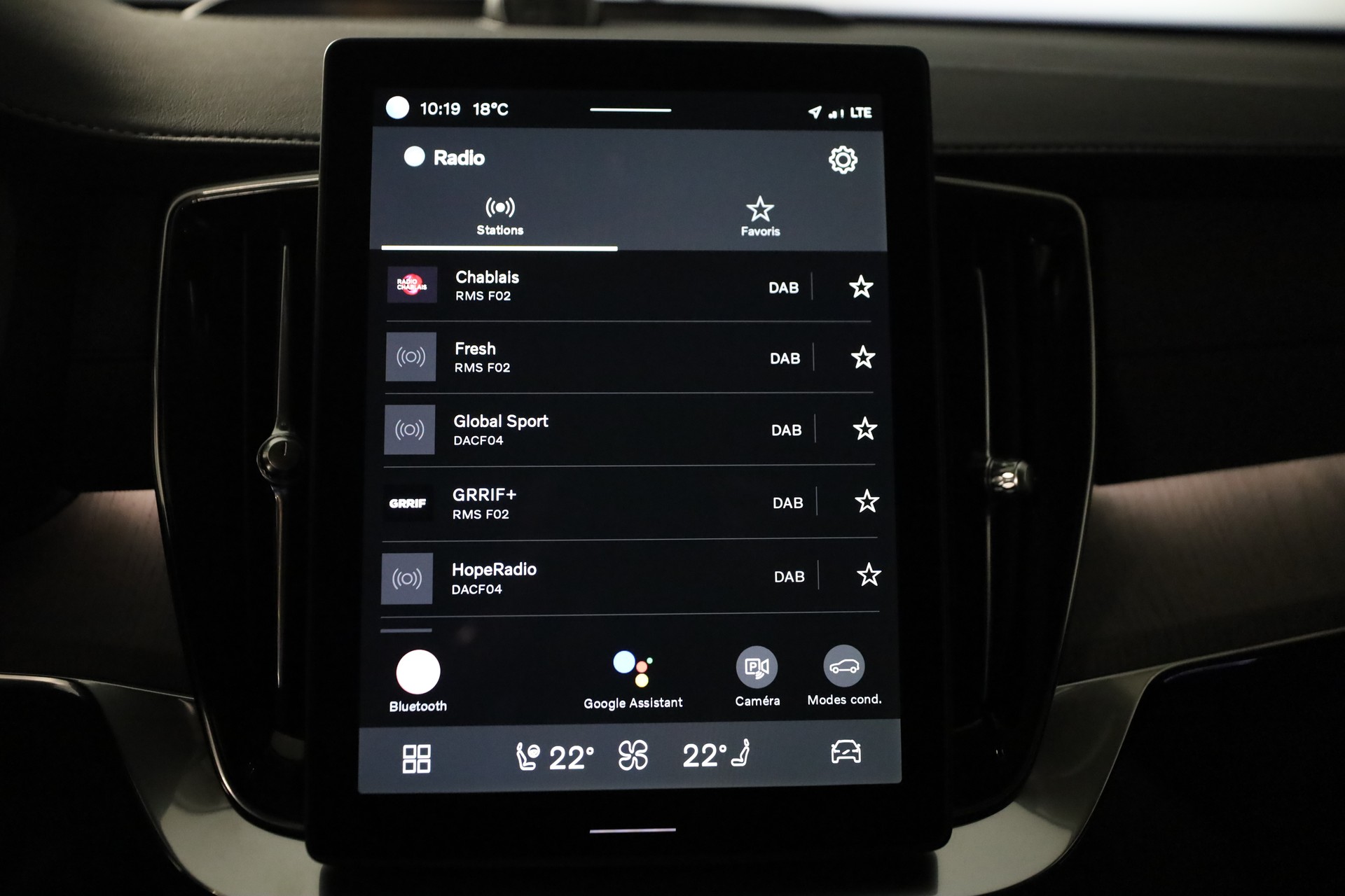 VOLVO XC90 T8 eAWD PluginHybrid Ultra Bright Geartronic-image-17