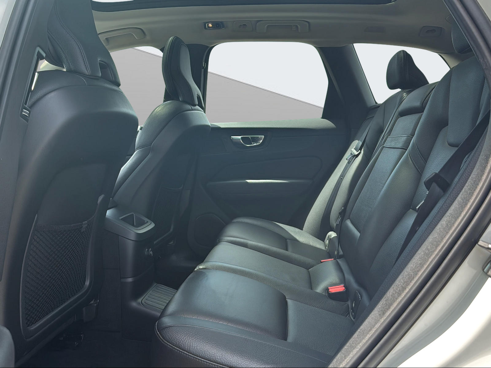 VOLVO XC60 2.0 T8 TE Inscription eAWD-image-13