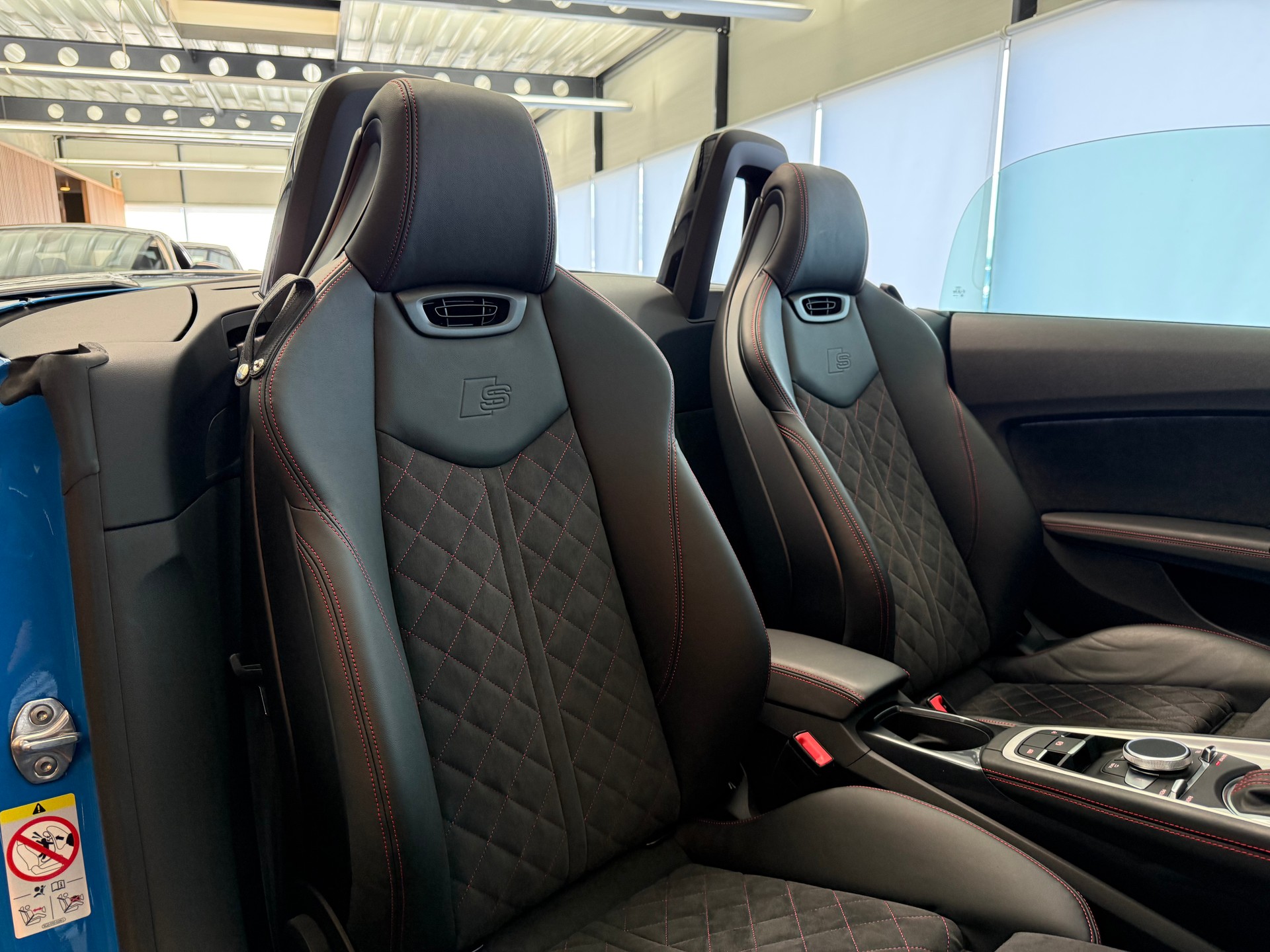AUDI TT Roadster 2.0 45 TFSI S-Tronic-image-2