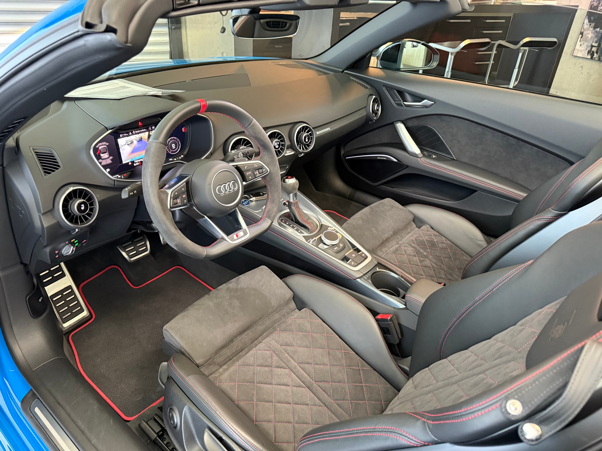 AUDI TT Roadster 2.0 45 TFSI S-Tronic-image-18