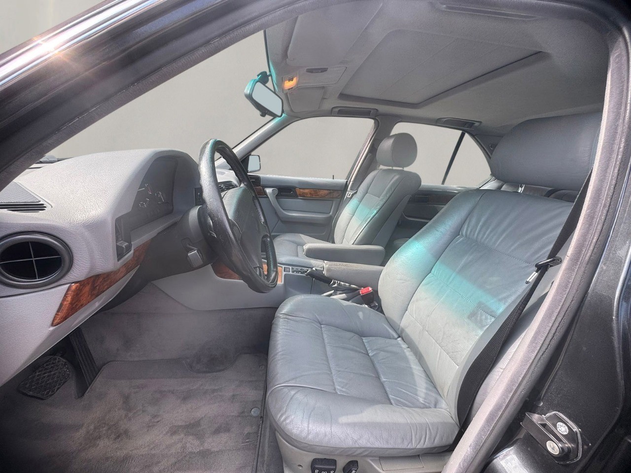 BMW 525iX 24V-image-8