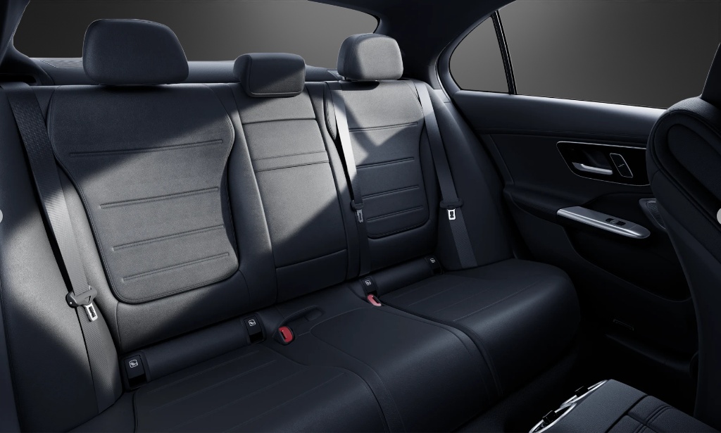 MERCEDES-BENZ C 200 4 Matic-image-6