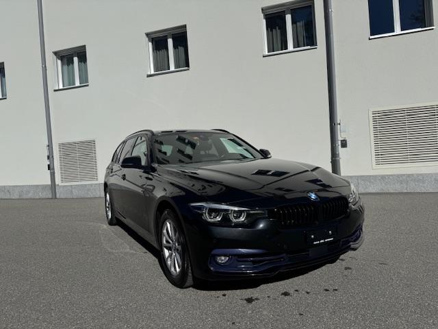 BMW 320i xDrive Touring-image-2