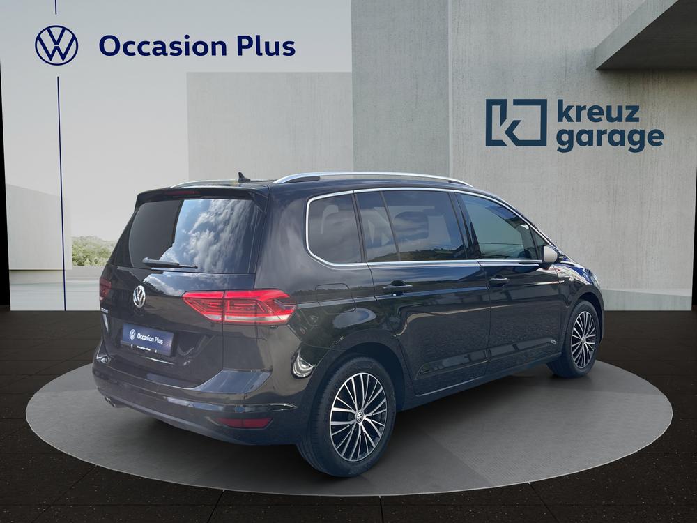 VW Touran 2.0 TDI BlueMotion Technology Highline DSG-image-2