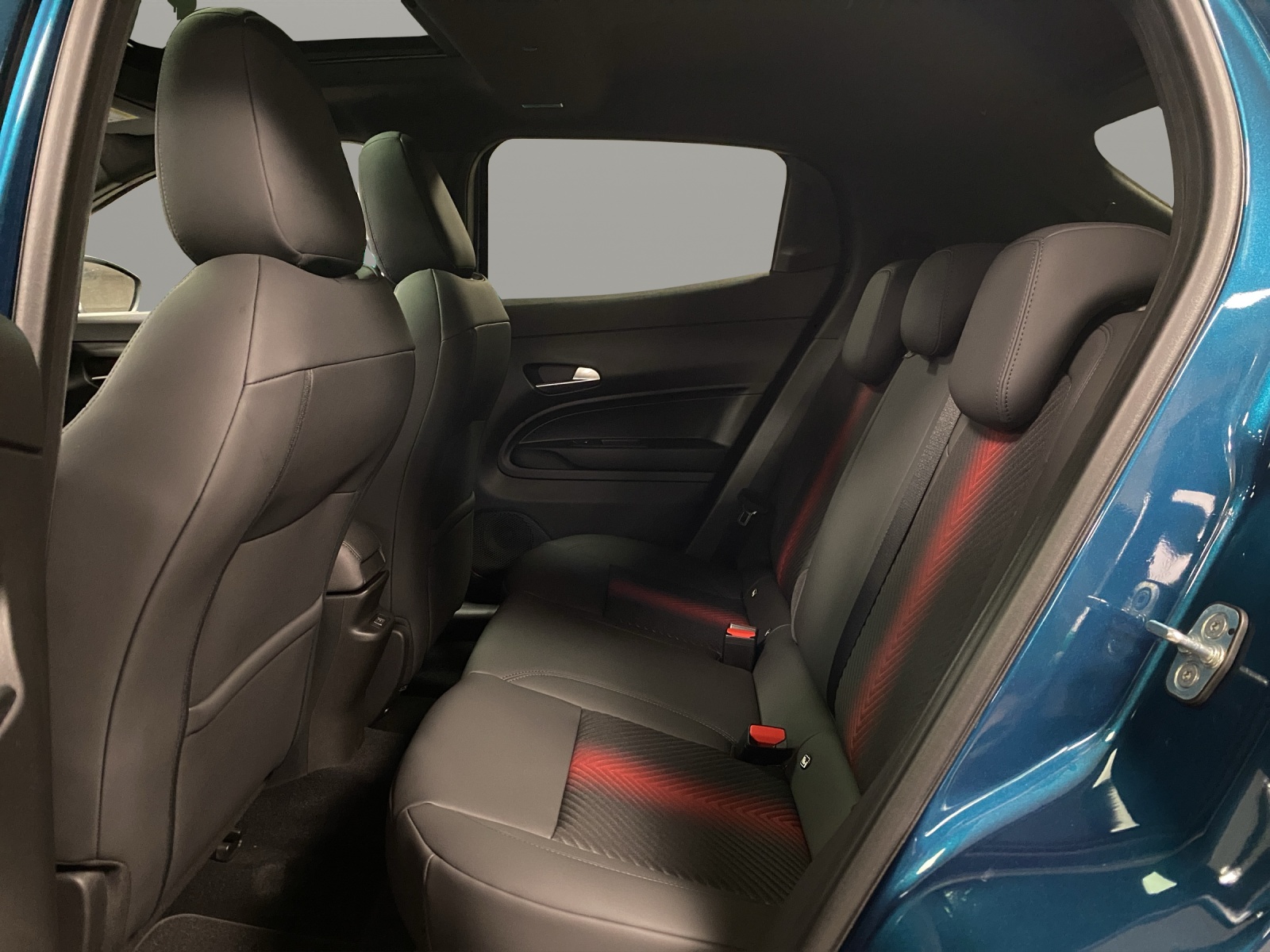 ALFA ROMEO Junior 1.2 Ibrida Speciale Sky-image-10