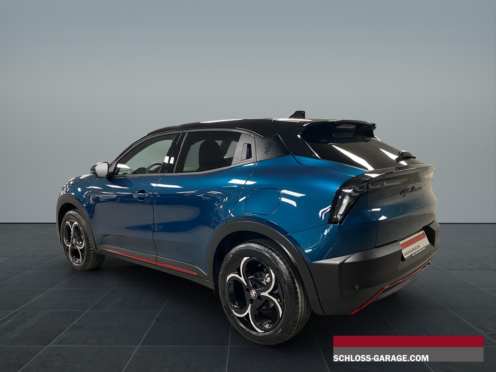 ALFA ROMEO Junior 1.2 Ibrida Speciale Sky-image-2