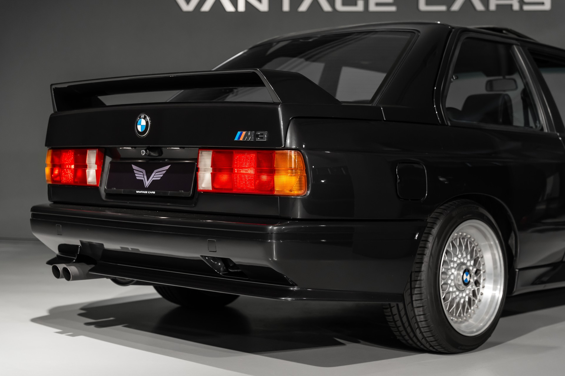 BMW M3 E30-image-6
