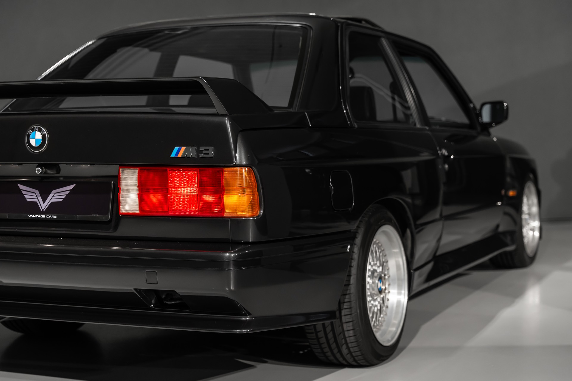 BMW M3 E30-image-7