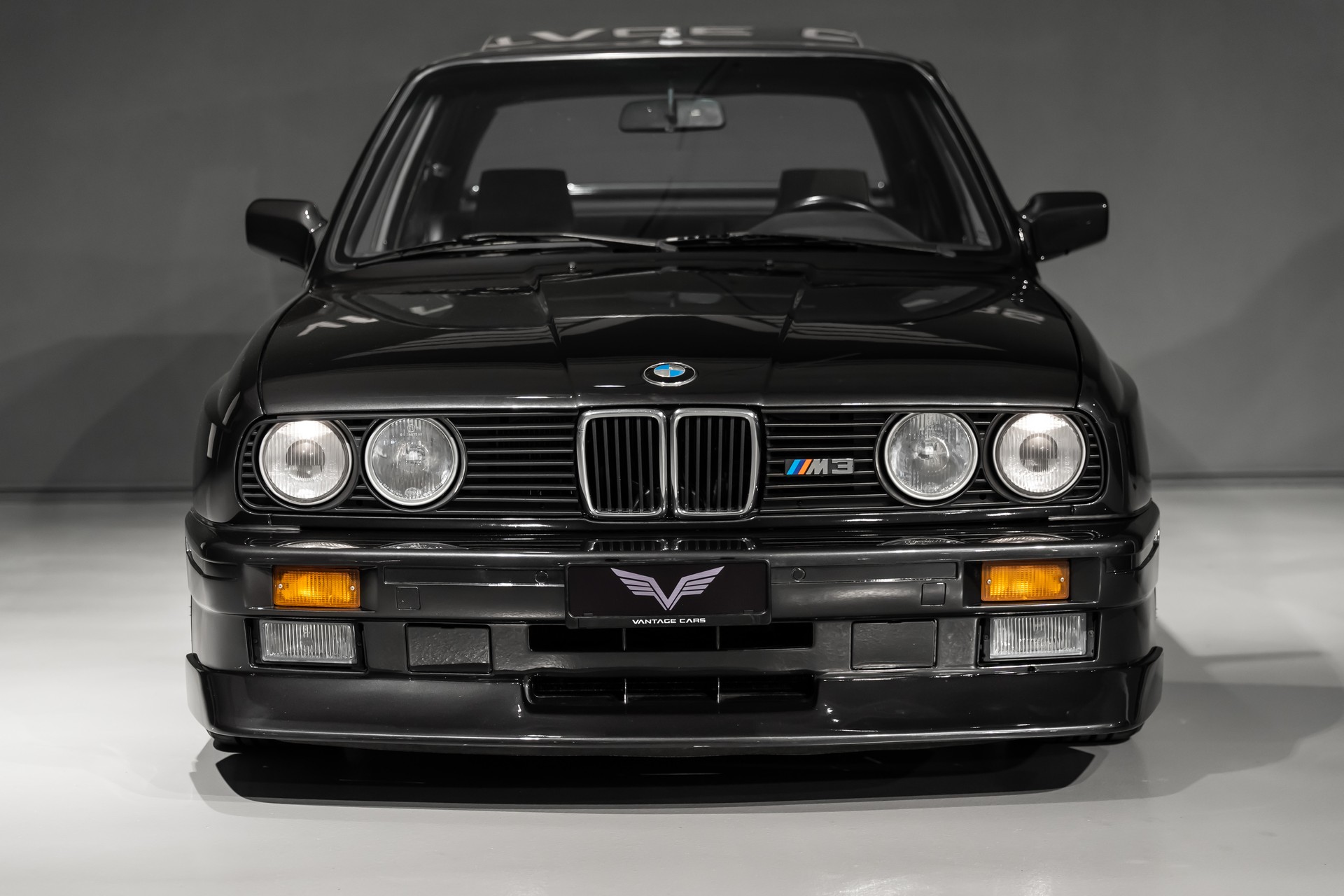 BMW M3 E30-image-4
