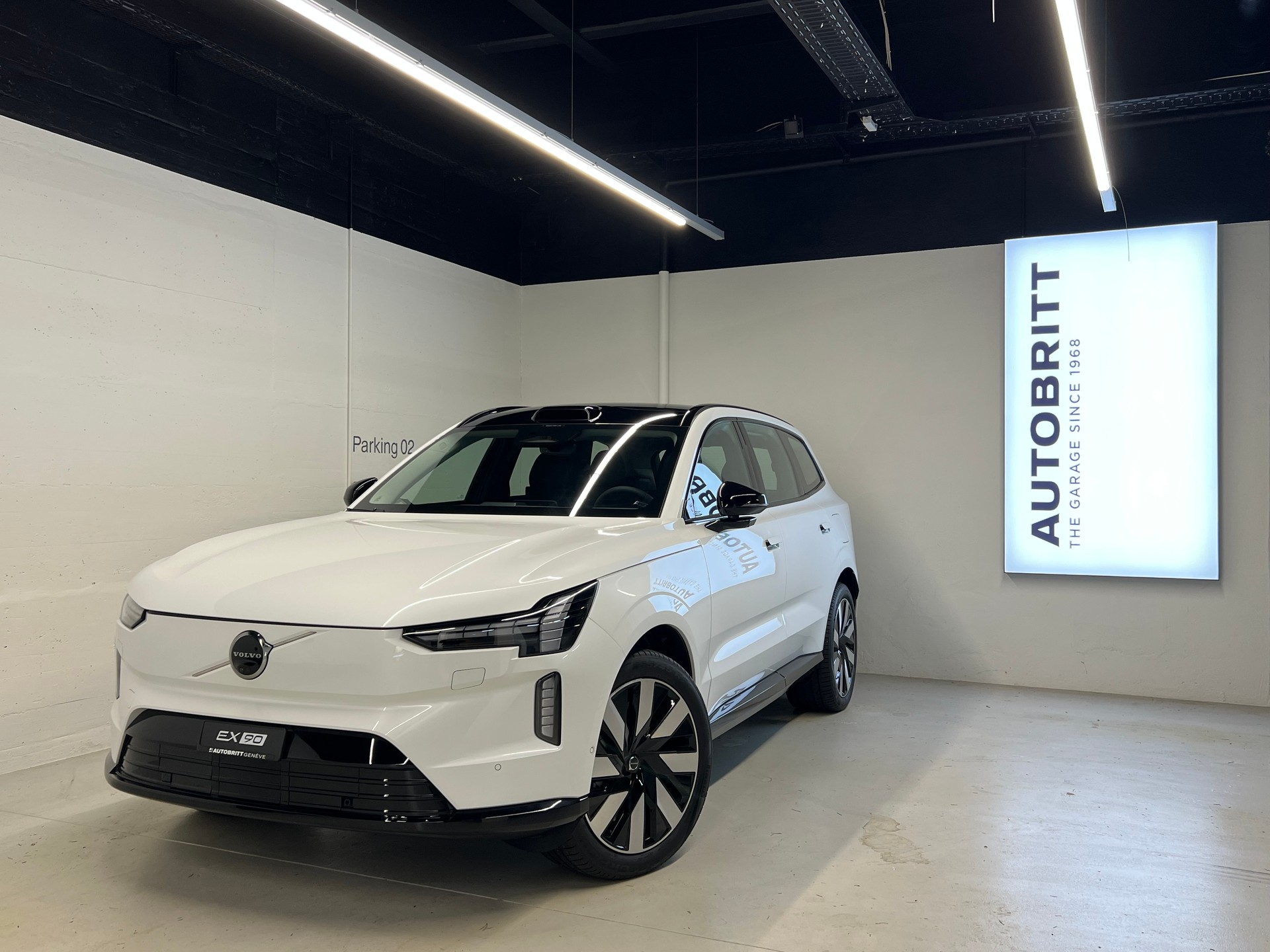 VOLVO EX90 Twin Ultra AWD-image-0