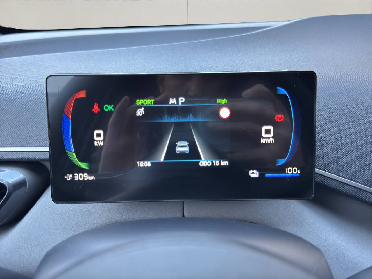 BYD Dolphin Surf Comfort-image-8