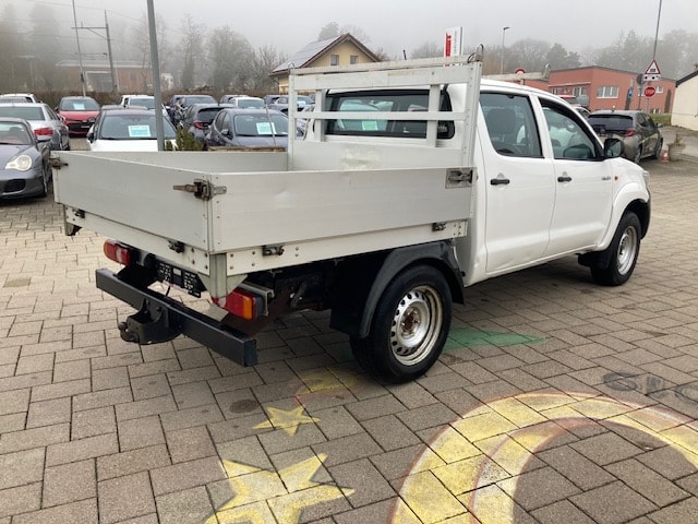 TOYOTA Hilux 2.5D 4WD Double Cab Luna-image-4