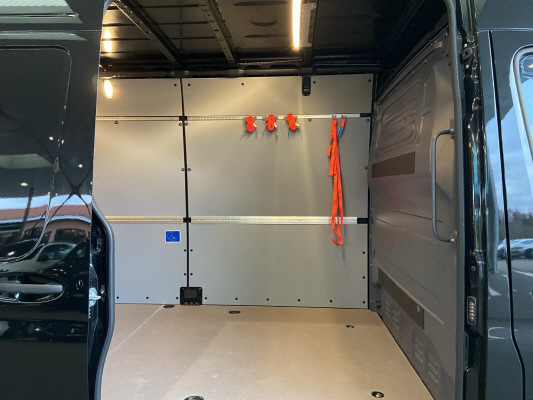 MERCEDES-BENZ Sprinter 319 CDI Lang A-image-12