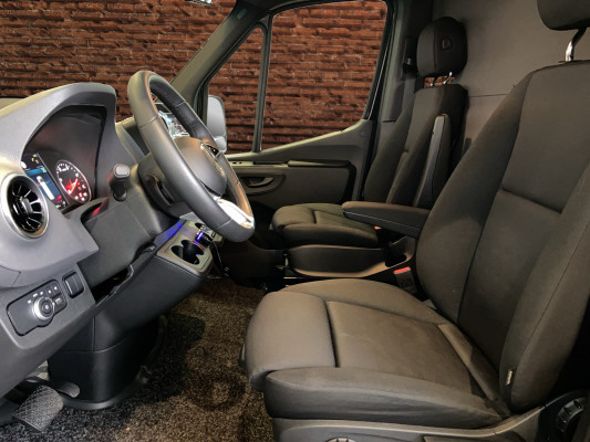 MERCEDES-BENZ Sprinter 319 CDI Lang A-image-10