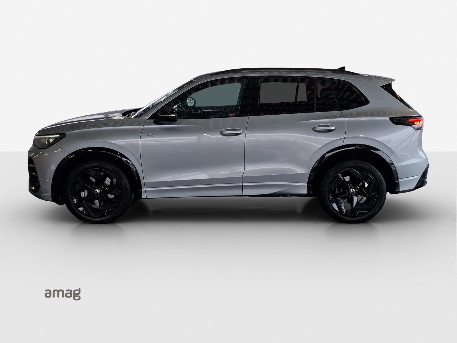 VW Tiguan 2.0 TDI SCR R-Line 4Motion DSG-image-1