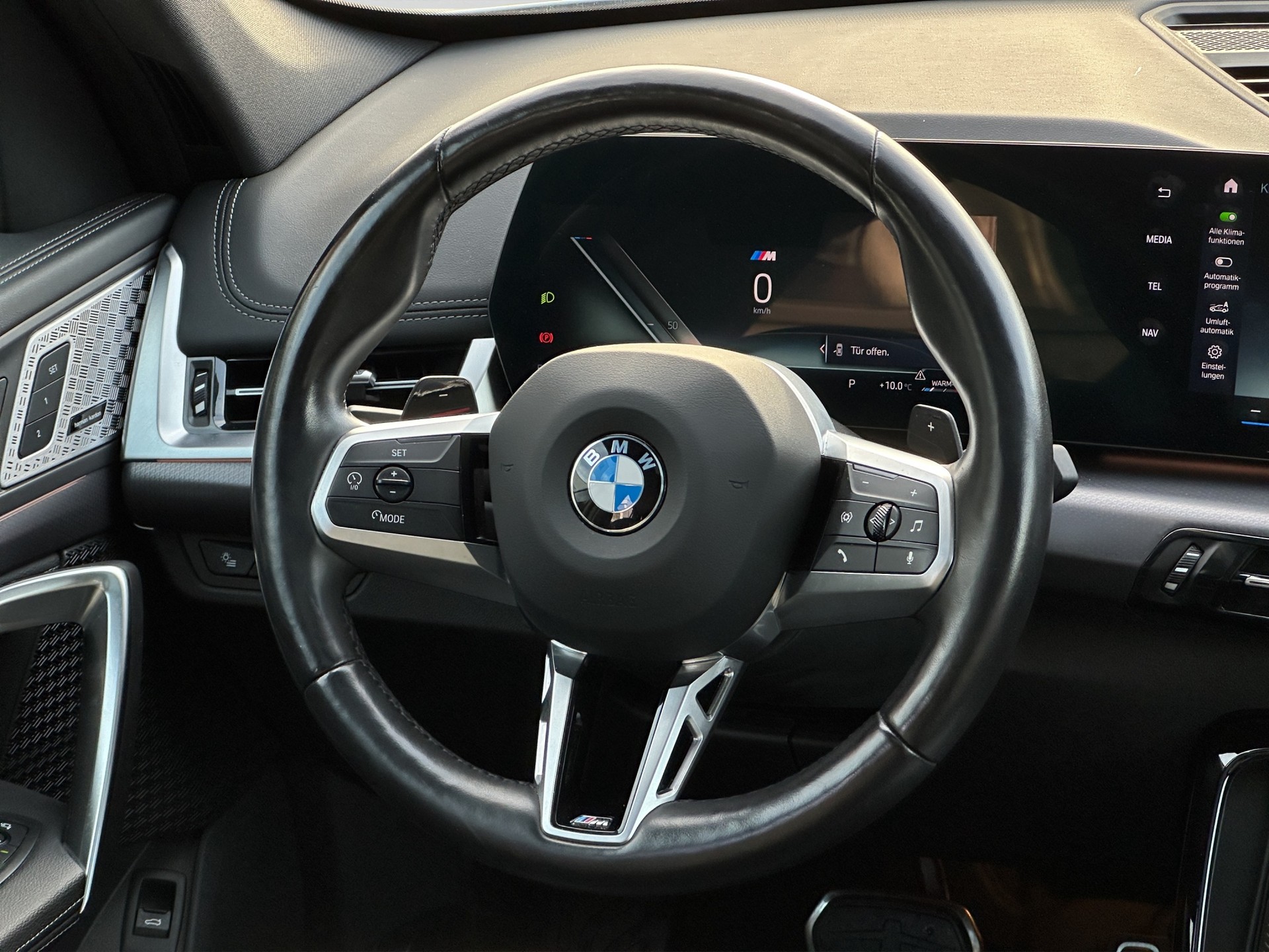 BMW X1 sDrive 18i M Sport-image-11
