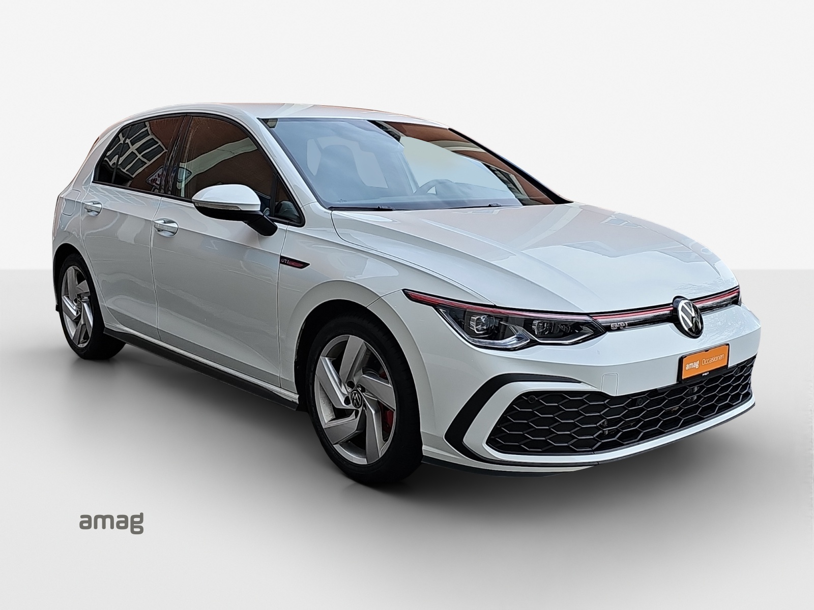 VW Golf 2.0 TSI GTI DSG-image-5